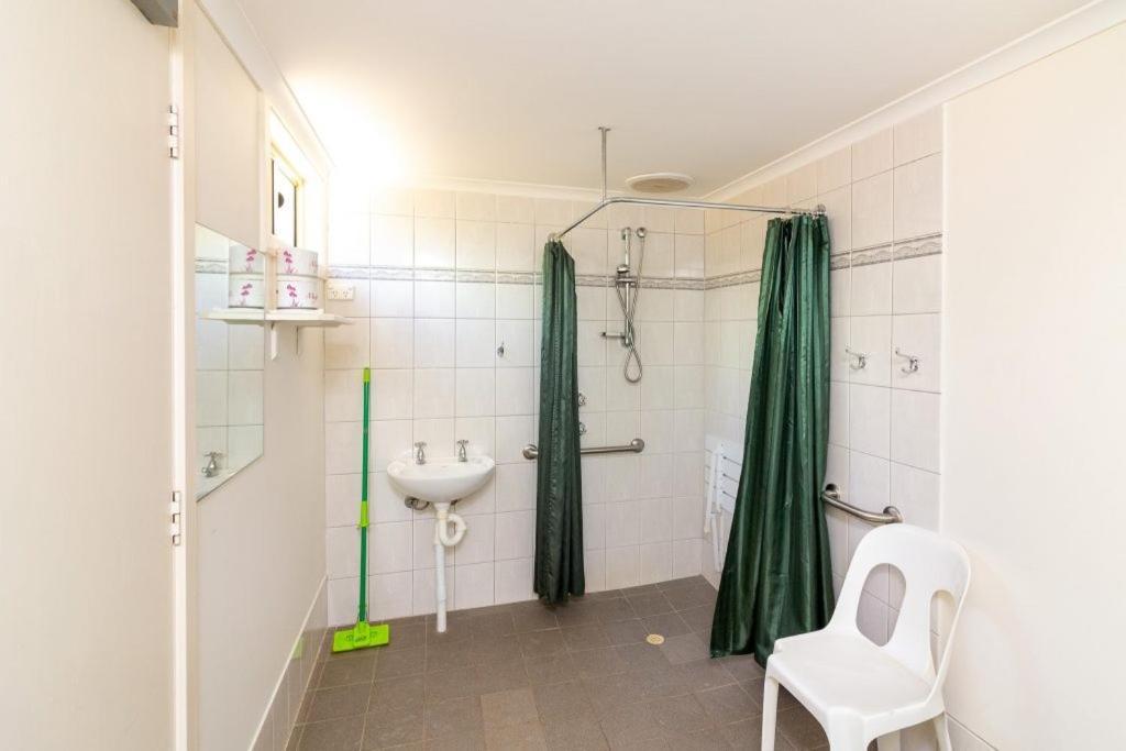 Paringa Caravan Park Ренмарк Экстерьер фото