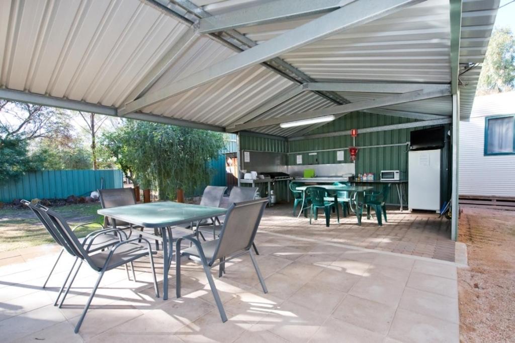 Paringa Caravan Park Ренмарк Экстерьер фото