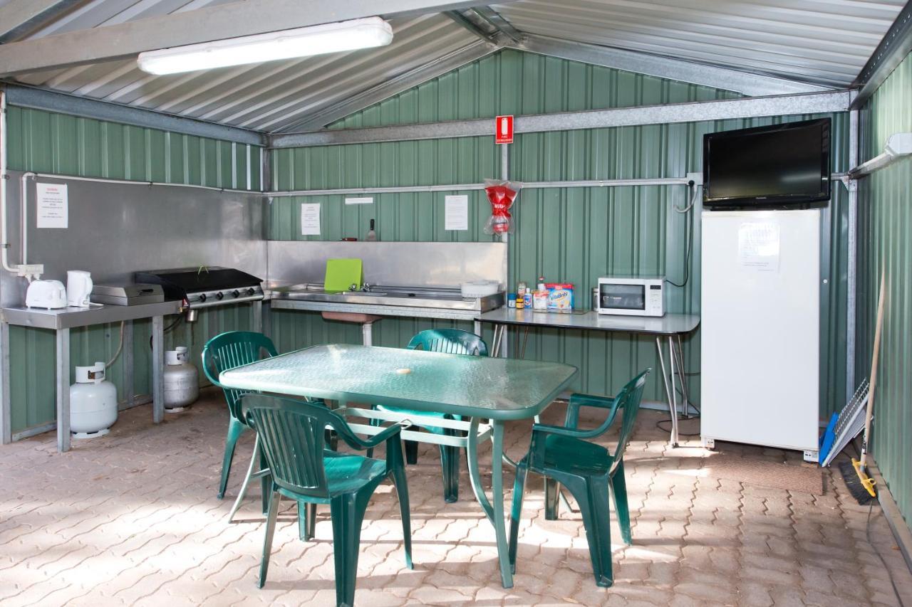 Paringa Caravan Park Ренмарк Экстерьер фото